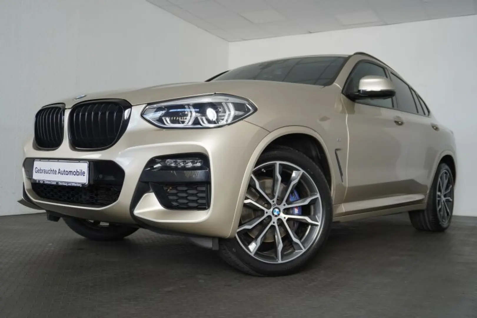 X4 xDrive30d M Sport HUD.INNOPAKET.20LM.LED-SW