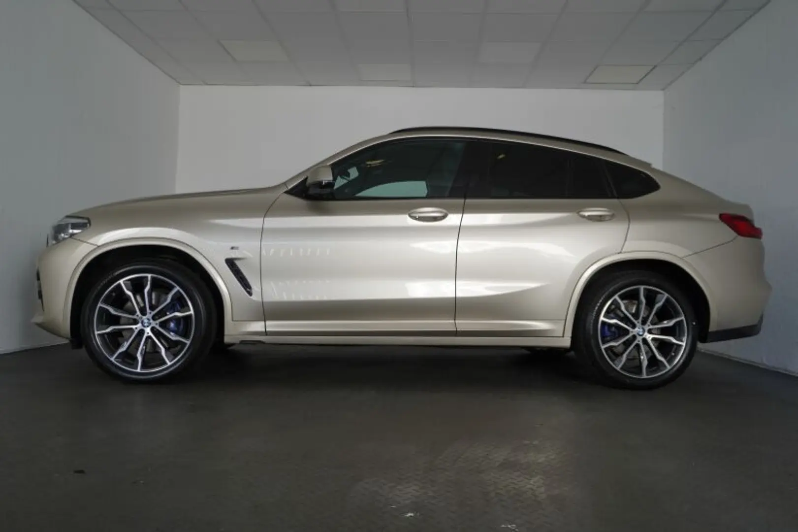 X4 xDrive30d M Sport HUD.INNOPAKET.20LM.LED-SW