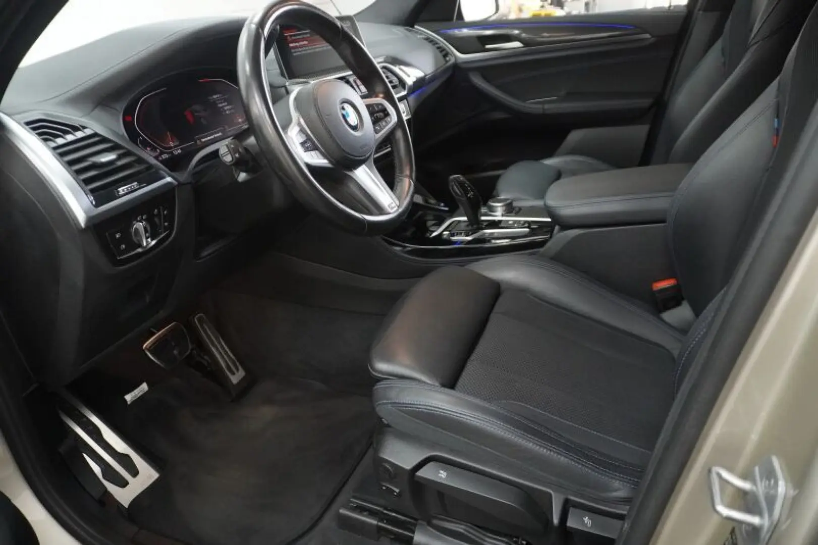 X4 xDrive30d M Sport HUD.INNOPAKET.20LM.LED-SW