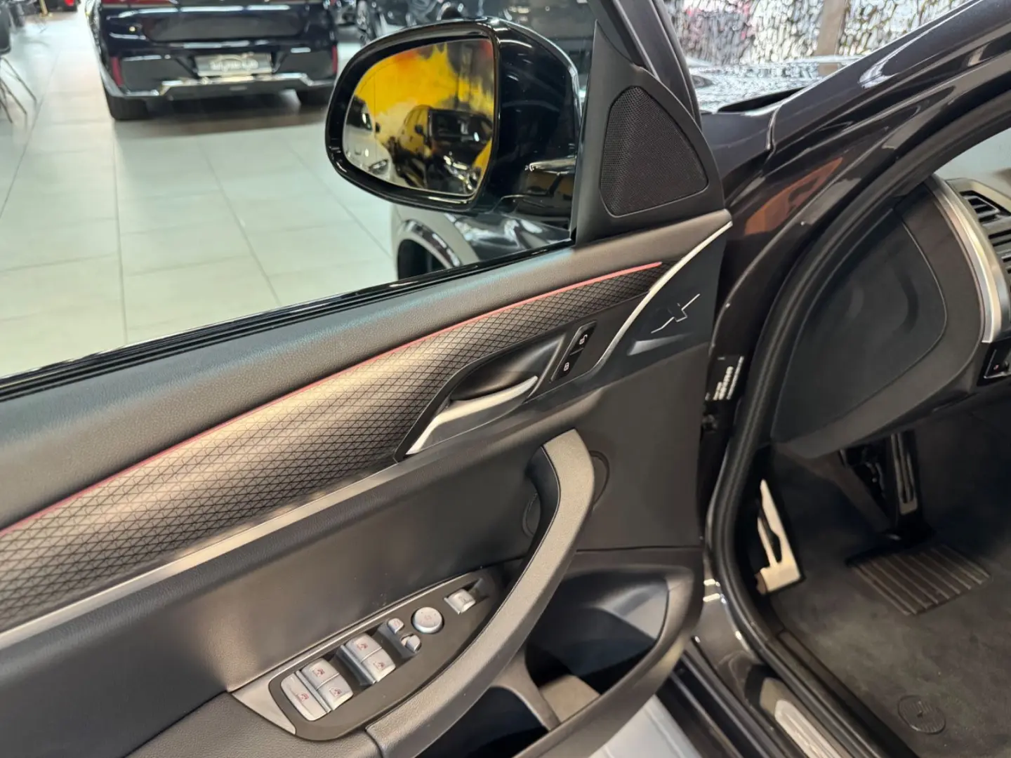 X4 xDrive 20i M Sport~KAMERA 360~LED~LEDER~HiFi