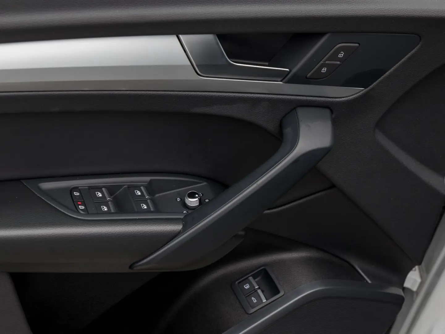 Q5 Sportback 50 TFSIe Q S LINE BLACK eSITZE LED