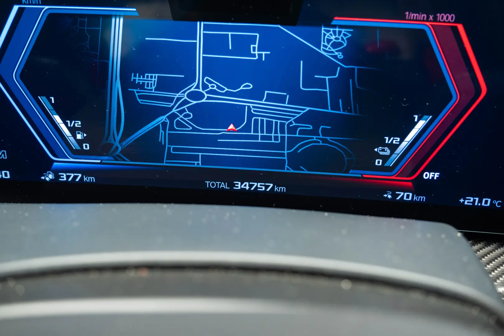 BMW XM  Iconic M ACC CAMERA 360 AHK MASSAGE Soft-Close