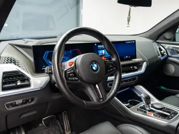 BMW XM  Iconic M ACC CAMERA 360 AHK MASSAGE Soft-Close
