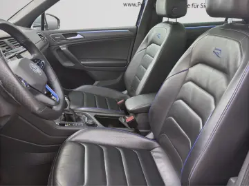 Tiguan 4M R PANO AHK NAVI IQ.LIGHT