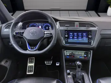 Tiguan 4M R PANO AHK NAVI IQ.LIGHT