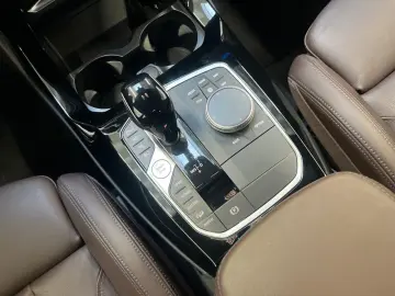 X3 xDrive30e LCI DrAs Laser 360° HUD