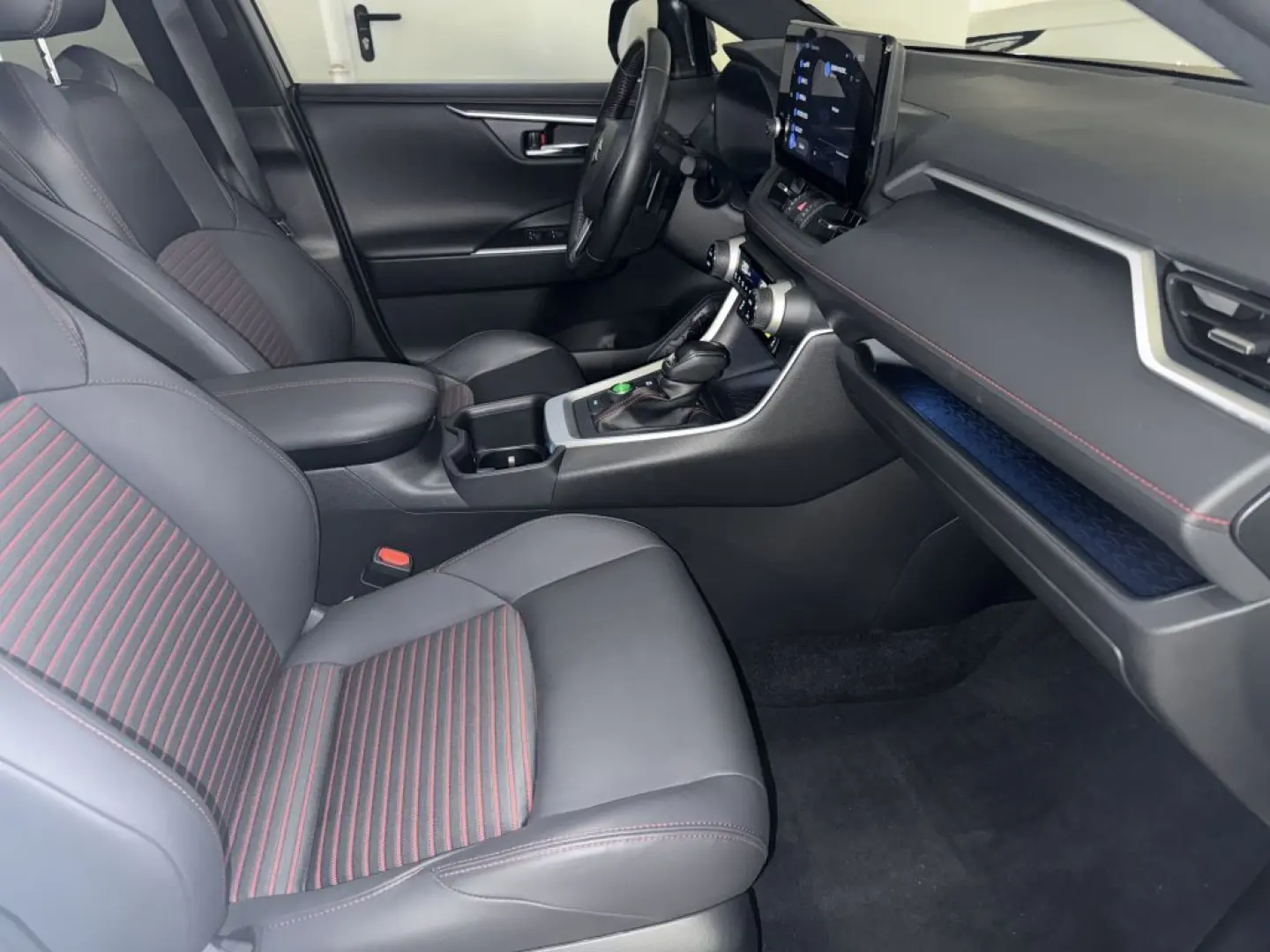 Across Plug-in Hybrid 4x4 Comfort+ ACC,CarPlay