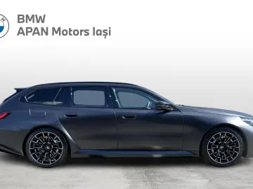 M5 TOURING NEW CAR