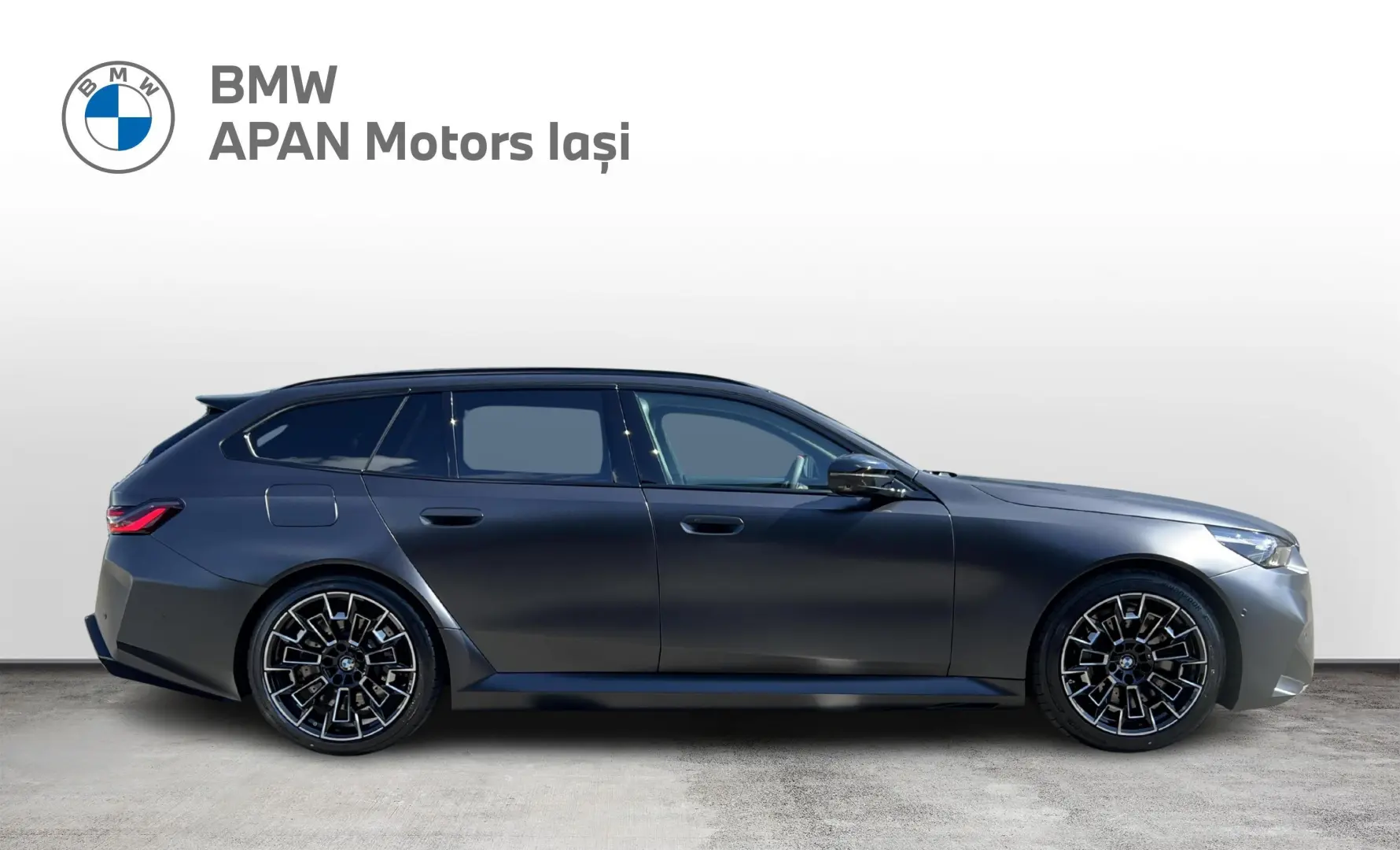 M5 TOURING NEW CAR