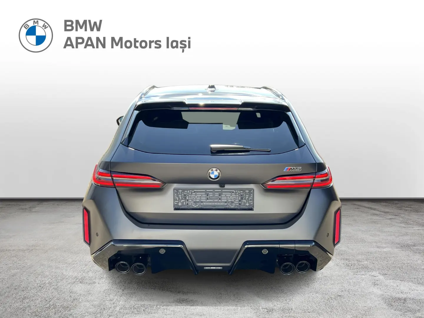 M5 TOURING NEW CAR