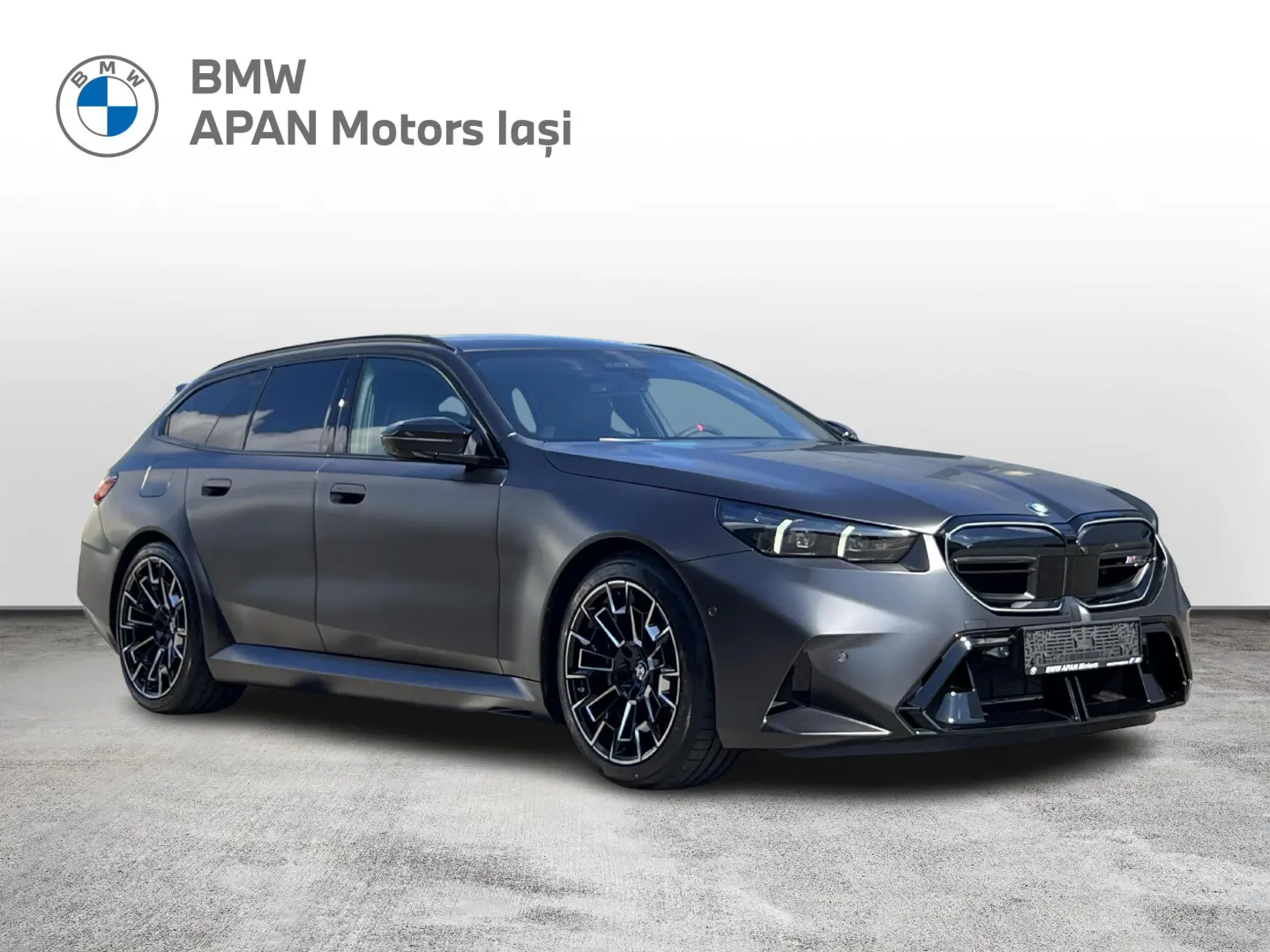 M5 TOURING NEW CAR