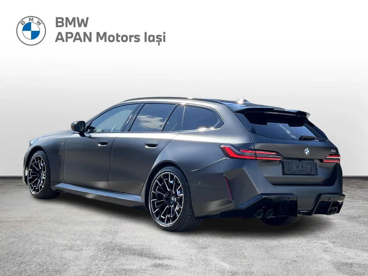 M5 TOURING NEW CAR