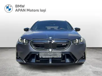 M5 TOURING NEW CAR