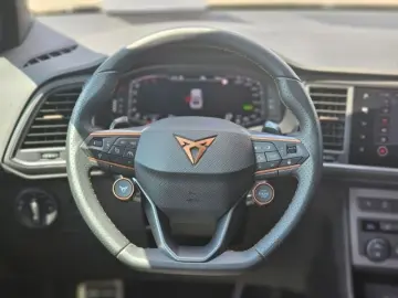 Ateca VZ 2.0 TSI 221 kW DSG AHK NAVI GLASDACH