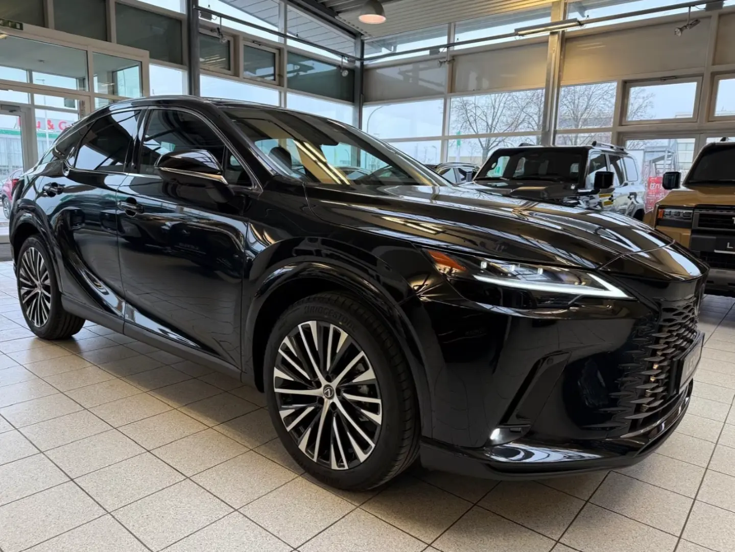 Lexus RX 350H - PANORAMA-360