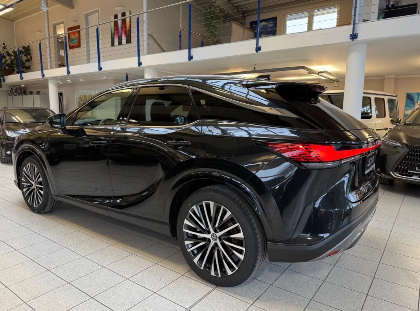 Lexus RX 350H - PANORAMA-360