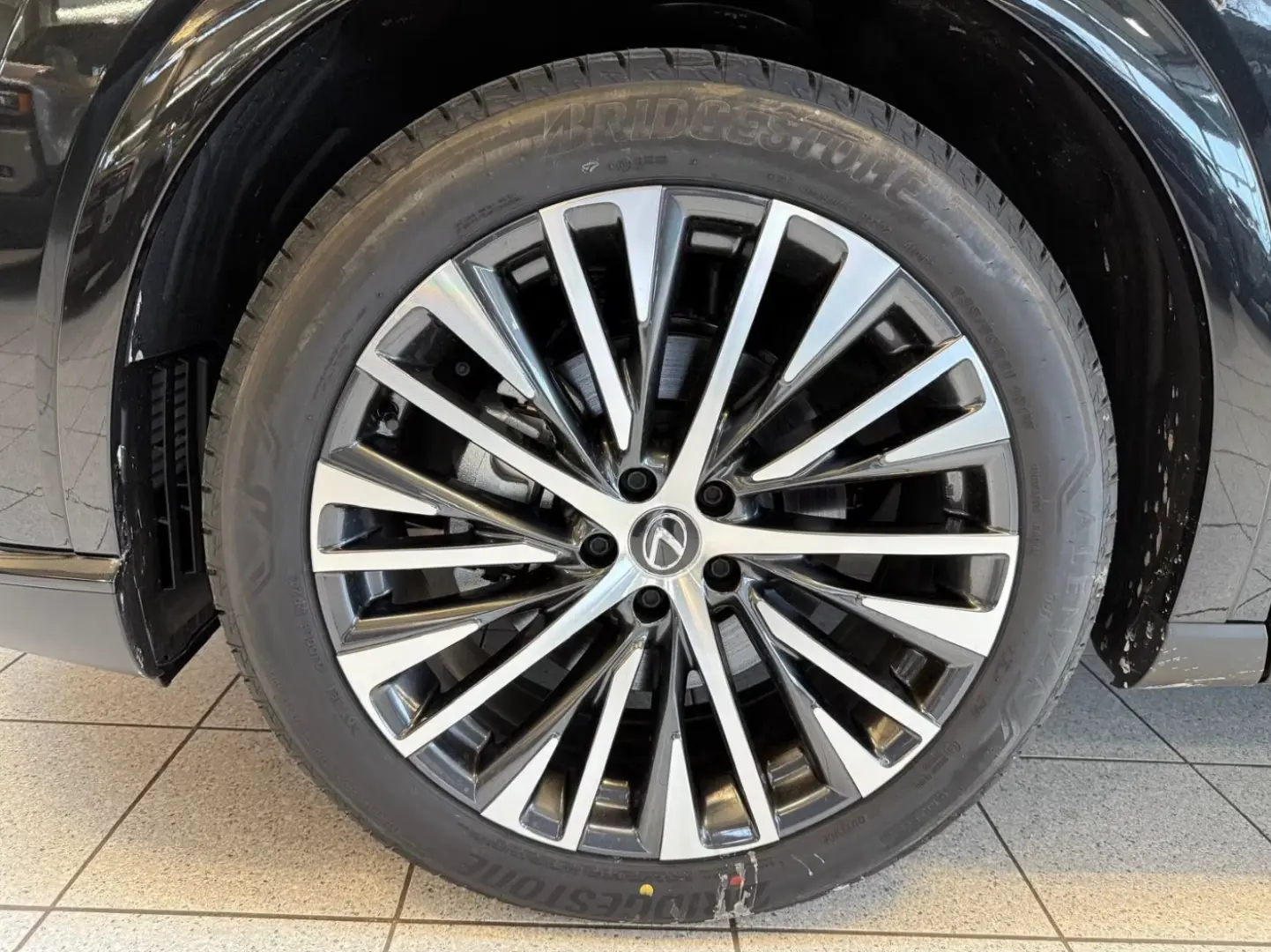 Lexus RX 350H - PANORAMA-360