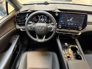 Lexus RX 350H - PANORAMA-360