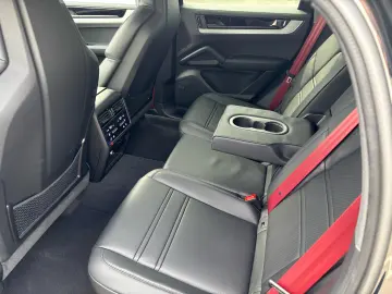 Porsche Cayenne Coupe S
