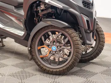 PIAGGIO MP3 530 HPE