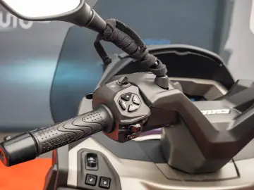 PIAGGIO MP3 530 HPE