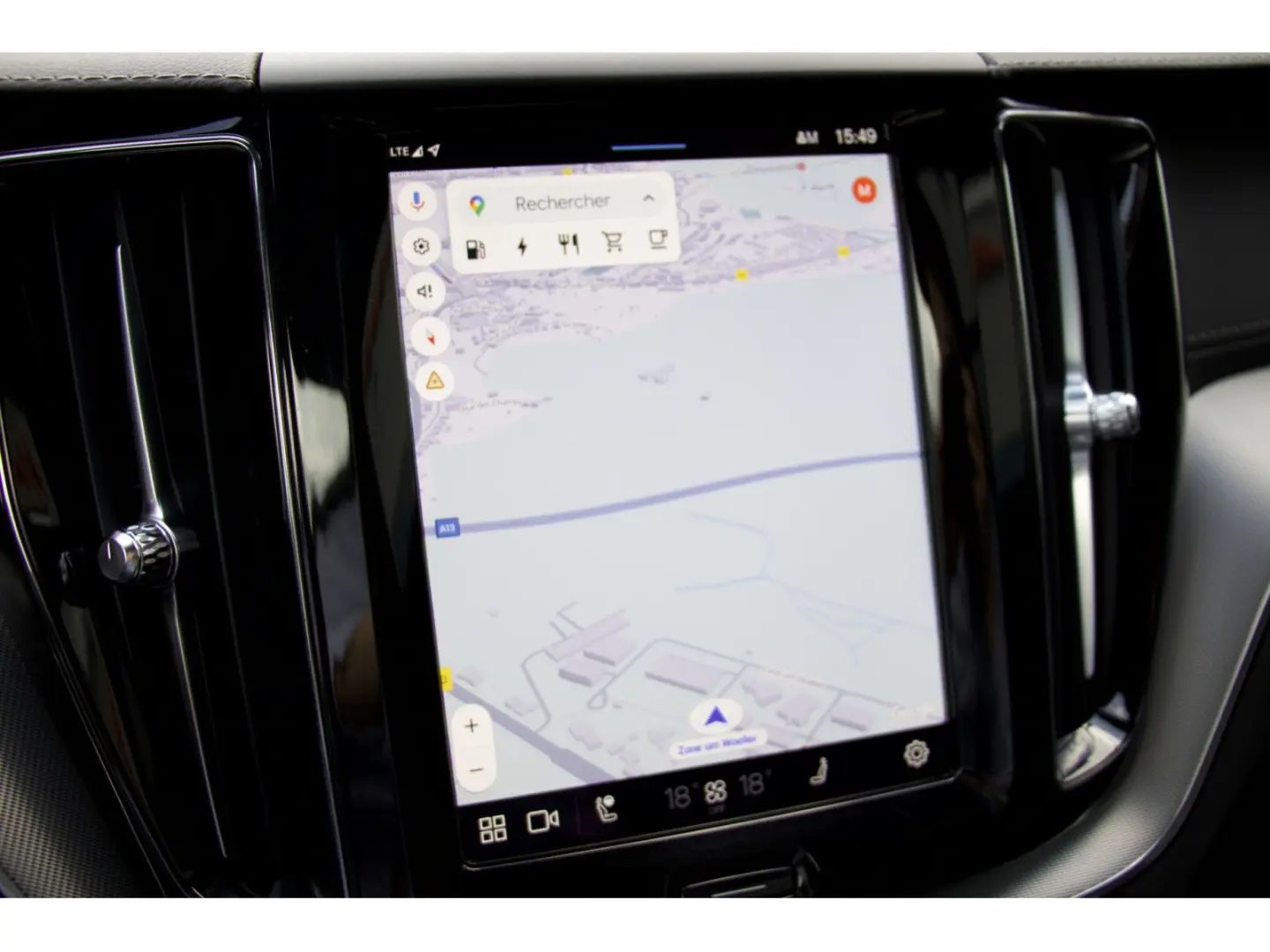 XC60 T6 AWD Plug-in Hybrid Ultra Dark ACC HuD HK