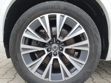 XC90 T8 AWD Recharge Inscription Expression 360°