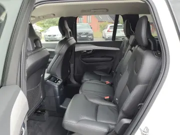 XC90 T8 AWD Recharge Inscription Expression 360°