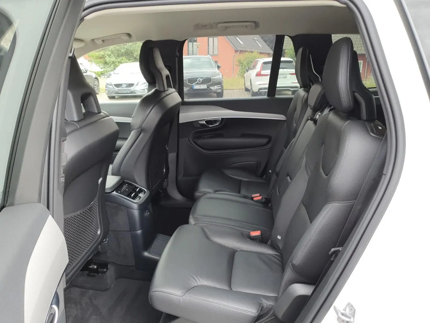 XC90 T8 AWD Recharge Inscription Expression 360°