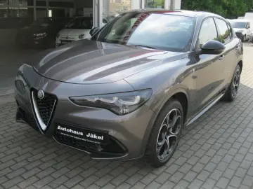 Stelvio 2.0 Turbo 16V Ti AT8-Q4