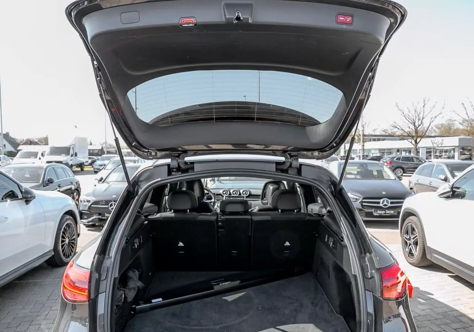 Mercedes-Benz GLC 200 4M AMG Advanced Plus Pano