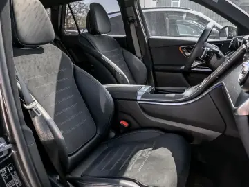 Mercedes-Benz GLC 200 4M AMG Advanced Plus Pano
