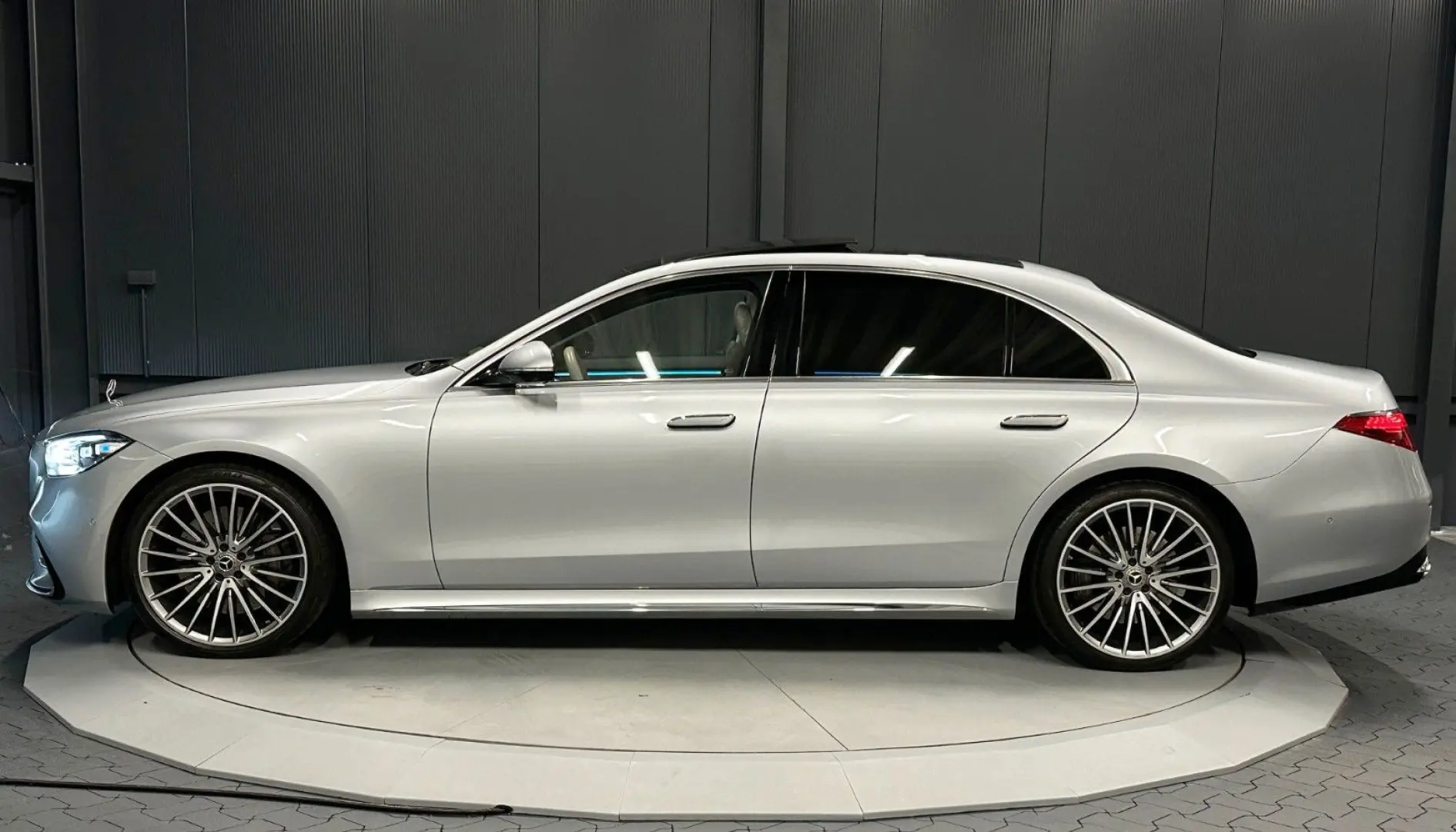 S 500 L 4Matic*AMG 21Zoll*PANORAMA*Chauffeur*TV*