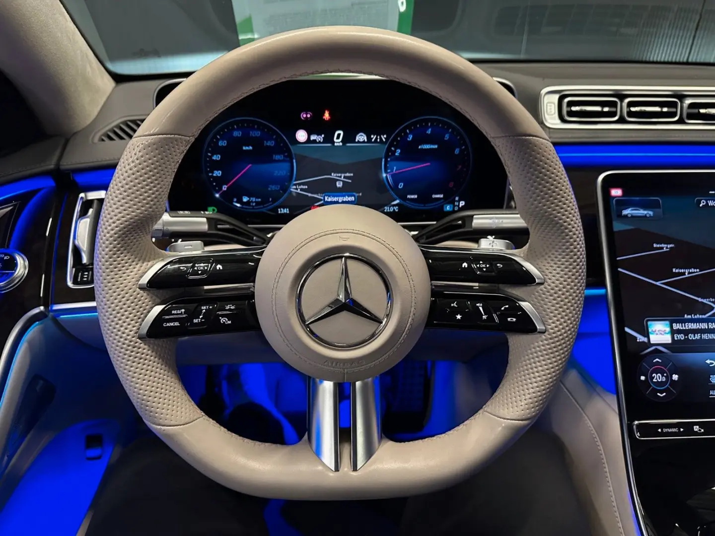 S 500 L 4Matic*AMG 21Zoll*PANORAMA*Chauffeur*TV*