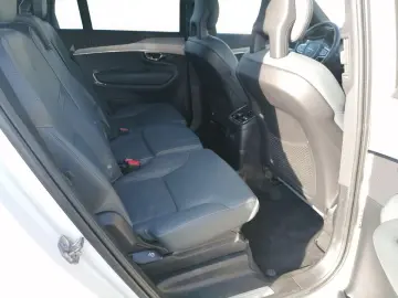 XC90 Inscription Expression Recharge T8 AWD  MY2