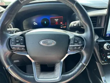 Explorer Platinum Plug-in-Hybrid 4x4 3.0 EcoBoos