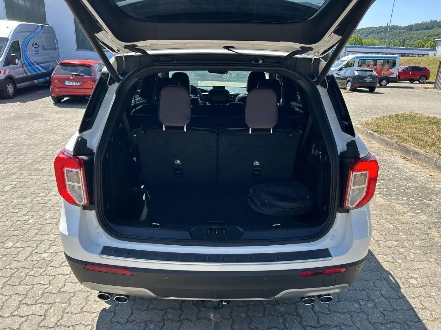 Explorer Platinum Plug-in-Hybrid 4x4 3.0 EcoBoos