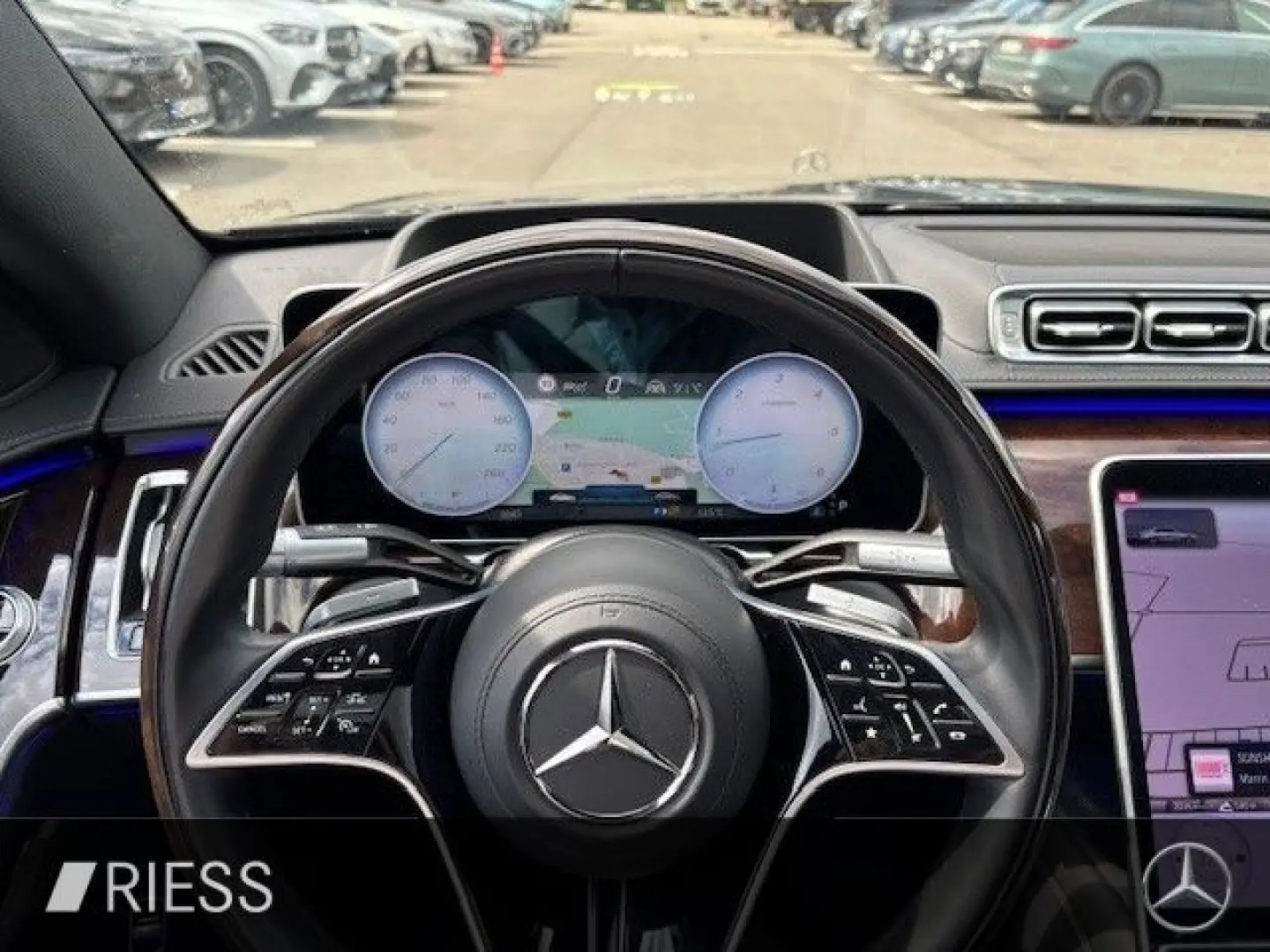 S350d 4M L AMG 4Seats Ventil/SoftClose/TV/360/HUD/Massage