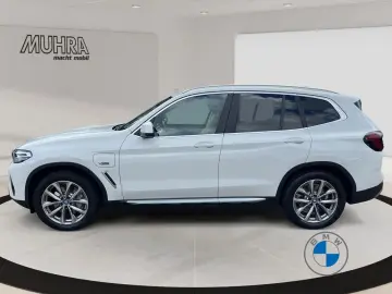 X3 xDrive30e 19