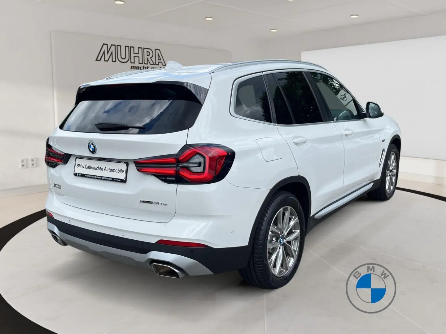 X3 xDrive30e 19