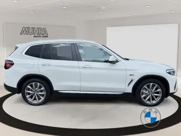 X3 xDrive30e 19