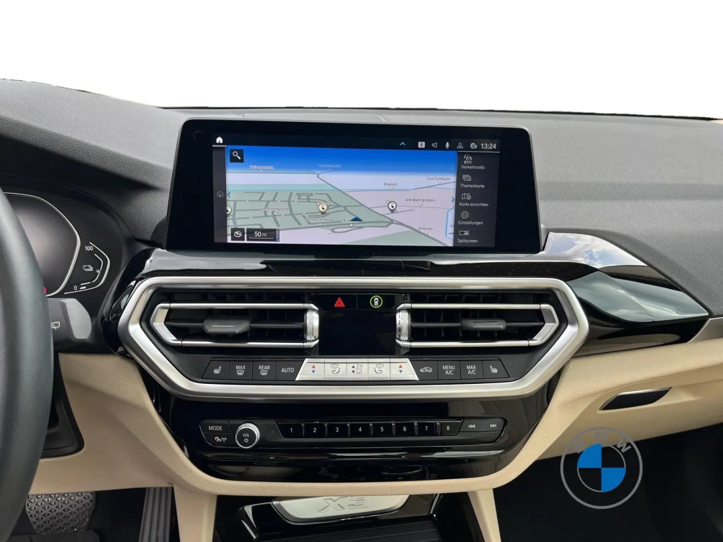 X3 xDrive30e 19