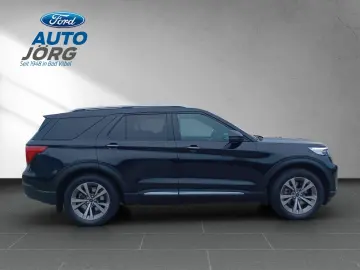 Explorer CTW Platinum Plug-in-Hybrid 4x4 3.0 Eco