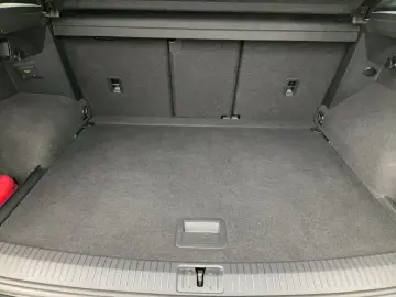 Tiguan R 4Motion 2.0 TSI HUD AHK Akrapovic Panod