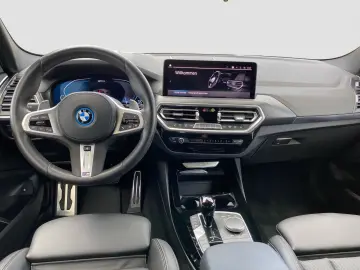 X3 xDrive 30e (M-Sport Navi AHK HUD Leder WLAN)