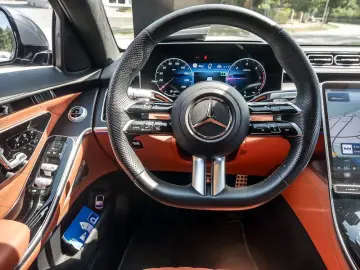 S 400 d 4M lang AMG/Burmester/Pano/Digital LED