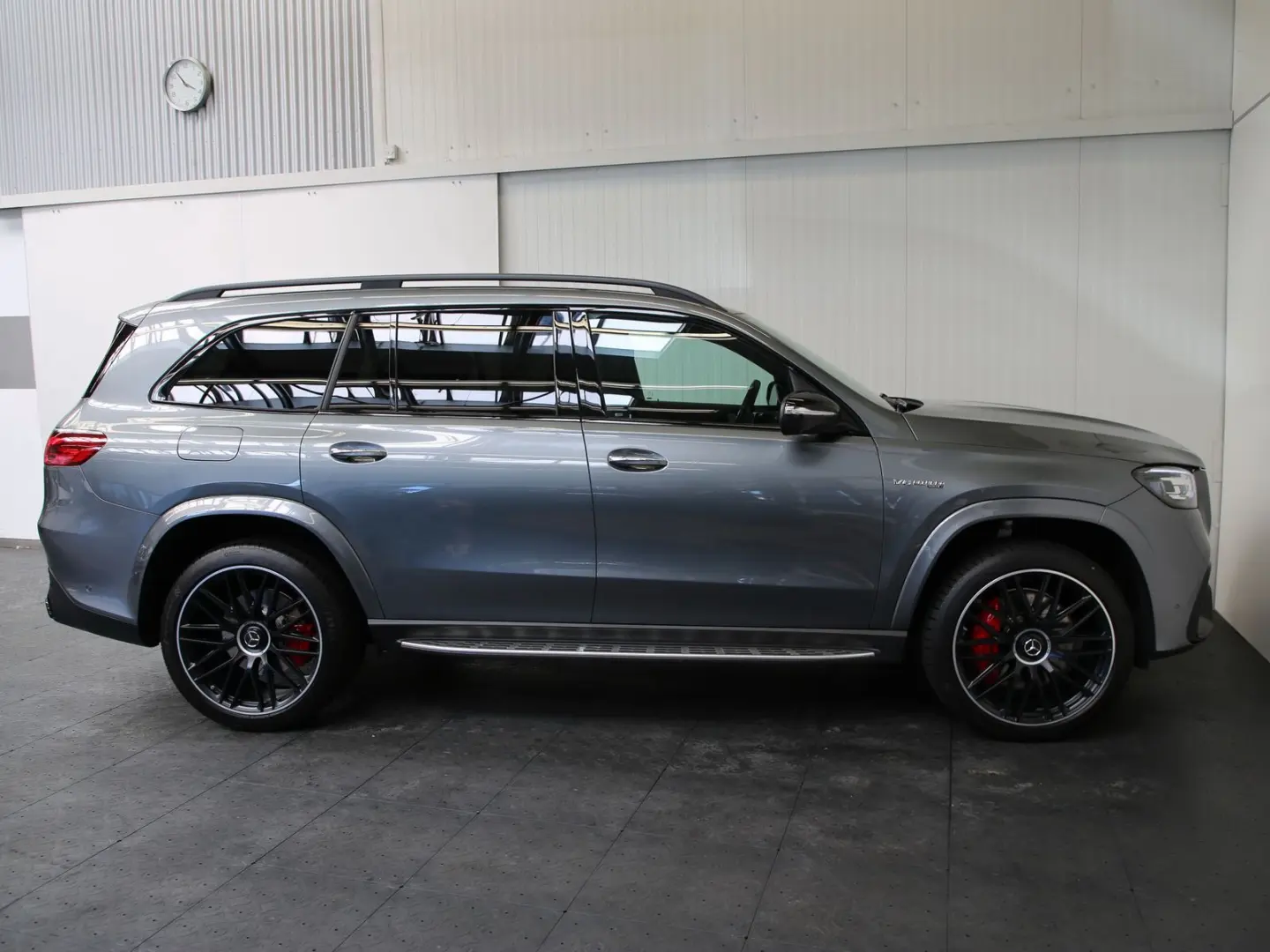 GLS 63 AMG 4M+ Pano*HUD*STH*AHK*4xSitzklima*23