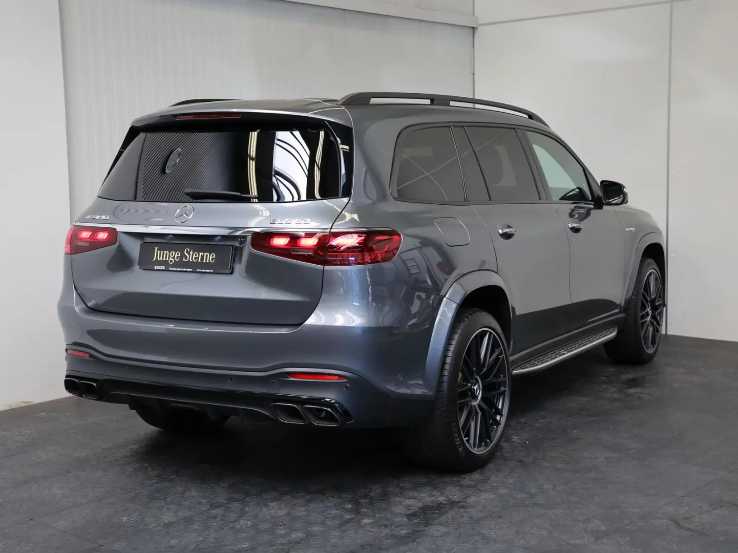 GLS 63 AMG 4M+ Pano*HUD*STH*AHK*4xSitzklima*23