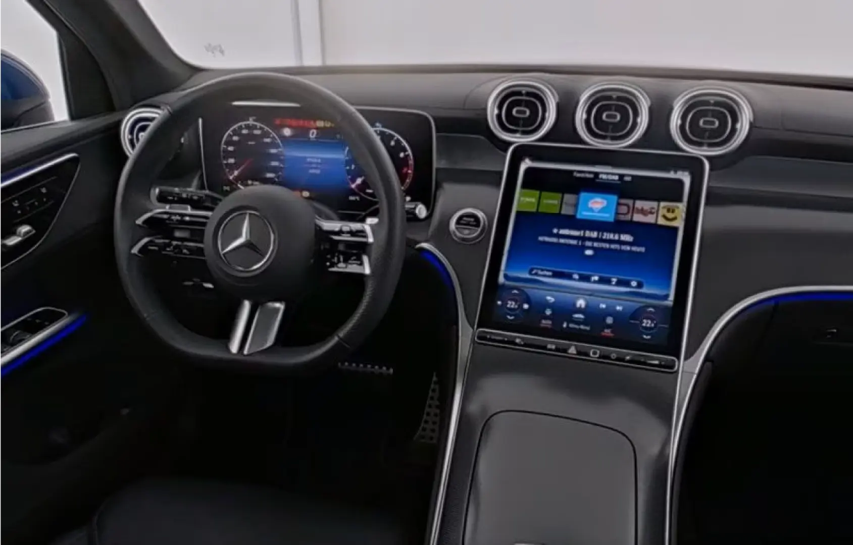 Mercedes-Benz GLC 200 4M AMG Premium Sitzklim AHK