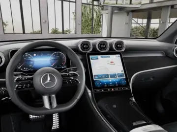 Mercedes-Benz GLC 200 4M AMG+PANO+360+AHK+TOTW